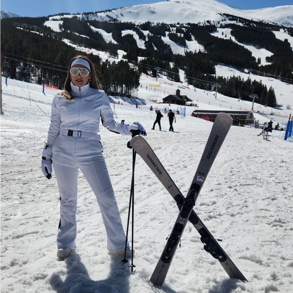 Women's White Ski Suit Medium